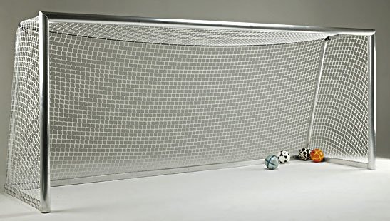 Junioren voetbaldoelnetten maas 6 cm - 4 mm PP - 5,15 m breed, 2,05 m hoog, diepte 0,90 m boven en 2,00 m onder 