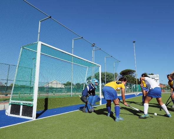 Field hockey goal nets - 2.5 mm PP - mesh 2.5 cm - 3.66 m wide, 2.14 m high, depth 0.90 m above and 1.20 m below - green