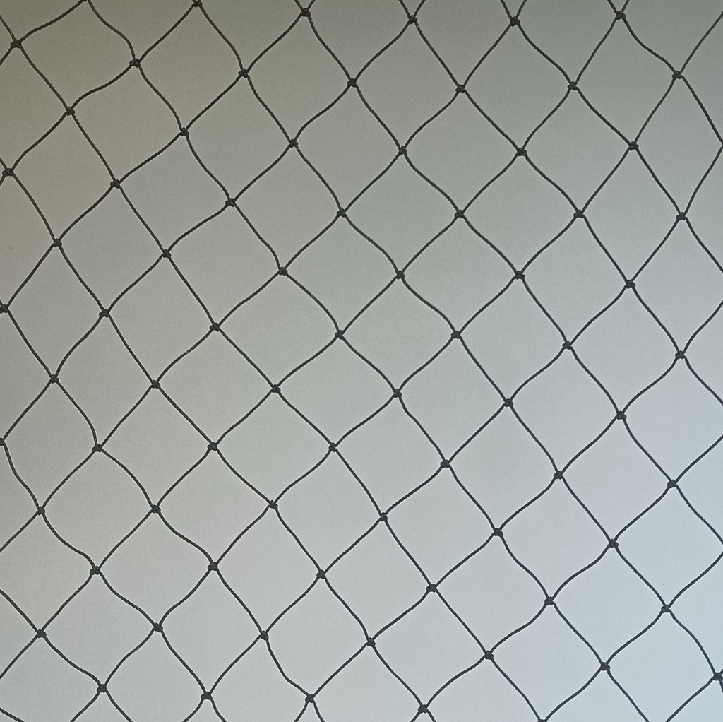 Net - 1.2 mm PE knotted - 3 x 5 x 380d - diamond mesh 4 cm - black - not bordered