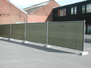 treillis d'occultation de chantier - 1,75 m x 3,40 m - 150 g/m² - perméable au vent - tissu de bandelettes PE - avec oeillets tous les 50cm - vert