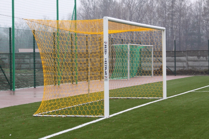 junioren voetbaldoelnetten - 4 mm PP - 5,15 m breed, 2,05 m hoog, diepte 1,00 m boven en 1,00 m onder 