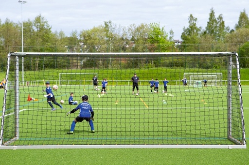 Junior football goal nets - 3mm PP - 5.15m wide, 2.05m high, depth 0.65m top and 1.10m bottom