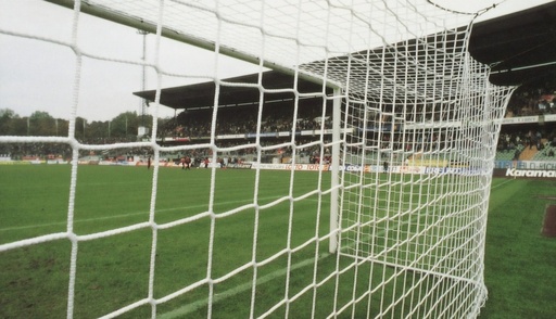 [1033-02] Eco football goal nets - 4 mm PLA - 7.50 m wide, 2.5 m high, depth 0.80 m above and 1.50 m below - white